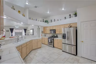 2060 E Oasis Lane, Fort Mohave, AZ 86426 - Photo 12