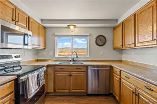 5020 W Mary Way Way, Golden Valley, AZ 86413 - Photo 12