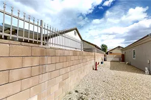 5099 S Jacaranda Pl, Fort Mohave, AZ 86426 - Photo 2