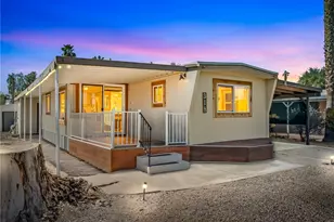 318 Riverwood Ln, Bullhead City, AZ 86442 - Photo 2