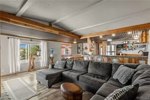 318 Riverwood Ln, Bullhead City, AZ 86442 - Photo 12