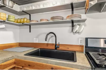 318 Riverwood Lane, Bullhead City, AZ 86442 - Photo 18