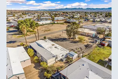 318 Riverwood Lane, Bullhead City, AZ 86442 - Photo 46