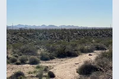 4332 W Sunset Road, Yucca, AZ 86438 - Photo 6