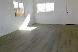 9758 S Kingman Dr, Mohave Valley, AZ 86440 - Photo 28