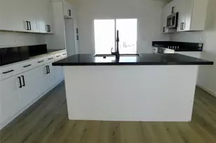 9758 S Kingman Dr, Mohave Valley, AZ 86440 - Photo 12