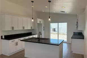 9758 S Kingman Dr, Mohave Valley, AZ 86440 - Photo 30