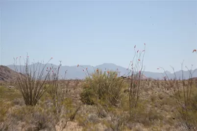245-24-067A Lorton Drive, Yucca, AZ 86438 - Photo 10