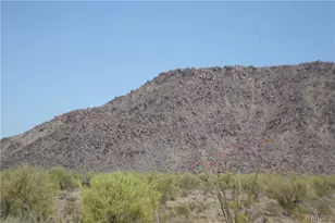 245-24-067A Lorton Dr, Yucca, AZ 86438 - Photo 1