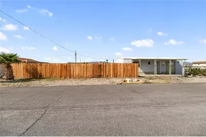 1930 Talc Road, Bullhead City, AZ 86442 - Photo 12