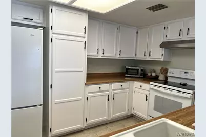 1800 Clubhouse Drive #18, Bullhead City, AZ 86442 - Photo 18