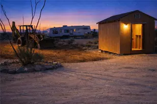 13799 Alan Rd, Yucca, AZ 86438 - Photo 1