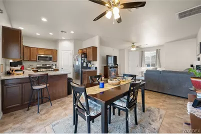 3609 Oak Cliffs Avenue, Kingman, AZ 86401 - Photo 10