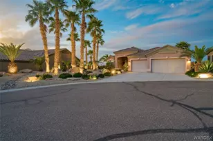 994 Talon Pointe Dr, Bullhead City, AZ 86429 - Photo 1