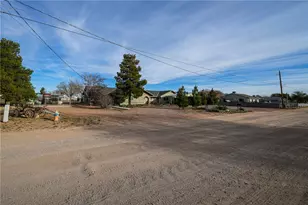 3894 N Evans St, Kingman, AZ 86409 - Photo 6