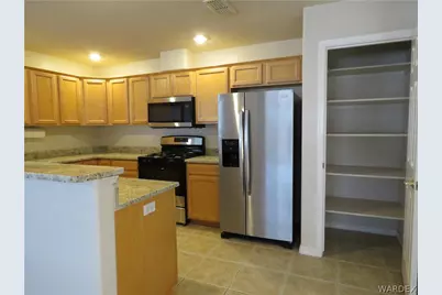 2410 Airfield Avenue, Kingman, AZ 86401 - Photo 10