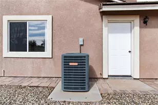 2757 N Yavapai Dr, Kingman, AZ 86401 - Photo 48