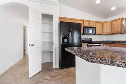 2757 N Yavapai Drive, Kingman, AZ 86401 - Photo 16