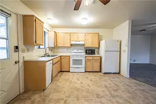 1810 Airfield Ave, Kingman, AZ 86401 - Photo 6