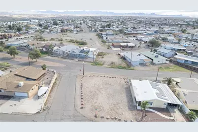 1420 Paradise Lane, Bullhead City, AZ 86442 - Photo 4