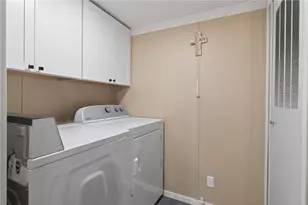 1985 Surf and Sand Dr, Bullhead City, AZ 86442 - Photo 22