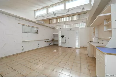 1049 Terrace Drive, Bullhead City, AZ 86442 - Photo 10