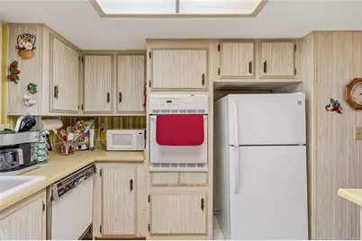 623 E Clearview Dr Drive, Mohave Valley, AZ 86440 - Photo 38