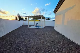 1379 Winkler Ln, Bullhead City, AZ 86442 - Photo 24