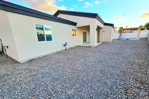 1379 Winkler Ln, Bullhead City, AZ 86442 - Photo 26