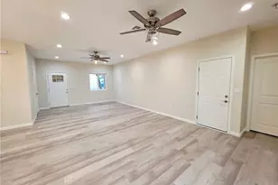 1379 Winkler Ln, Bullhead City, AZ 86442 - Photo 10