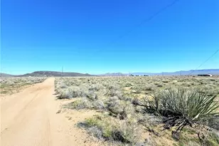 7100 N Avenida Caballo, Kingman, AZ 86401 - Photo 1