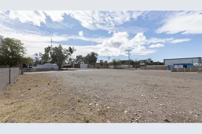 1345 Baseline Road, Bullhead City, AZ 86442 - Photo 14