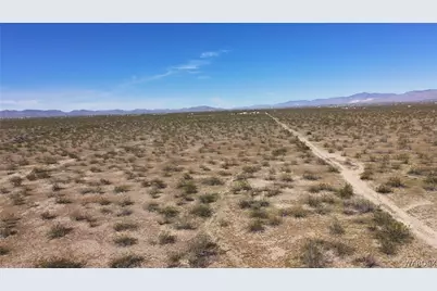 3397 S Signal Road, Golden Valley, AZ 86413 - Photo 30