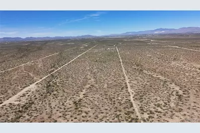 3397 S Signal Road, Golden Valley, AZ 86413 - Photo 42