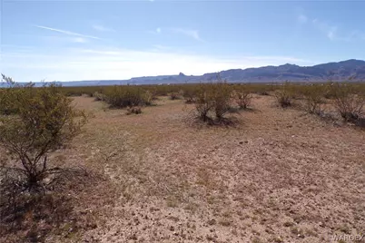 3397 S Signal Road, Golden Valley, AZ 86413 - Photo 14