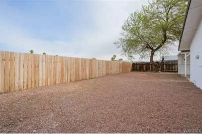 445 Church Street, Bullhead City, AZ 86442 - Photo 20