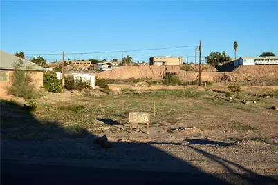13466 S Canyon Drive, Topock, AZ 86436 - Photo 2