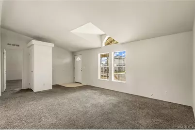 2389 Castle Rock Circle, Bullhead City, AZ 86442 - Photo 8