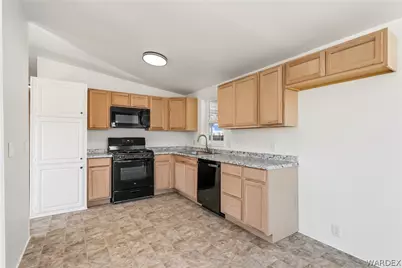 4501 S Puerto Verde Drive, Fort Mohave, AZ 86426 - Photo 12