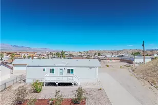 1098 Copper Dr, Bullhead City, AZ 86442 - Photo 4