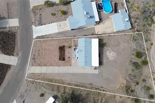 1098 Copper Dr, Bullhead City, AZ 86442 - Photo 4