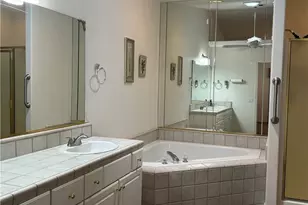 1253 Lause Rd, Bullhead City, AZ 86442 - Photo 10