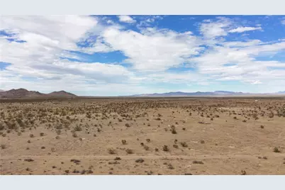 11256 N Florence Road, Dolan Springs, AZ 86441 - Photo 30