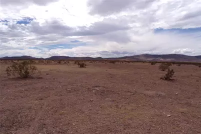 11256 N Florence Road, Dolan Springs, AZ 86441 - Photo 18