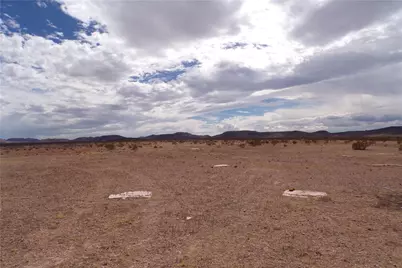11256 N Florence Road, Dolan Springs, AZ 86441 - Photo 26