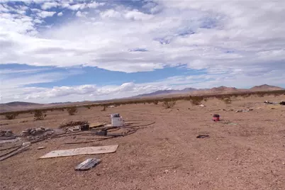 11256 N Florence Road, Dolan Springs, AZ 86441 - Photo 12