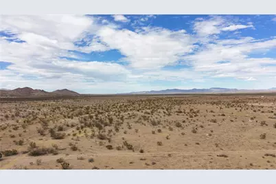 11256 N Florence Road, Dolan Springs, AZ 86441 - Photo 28