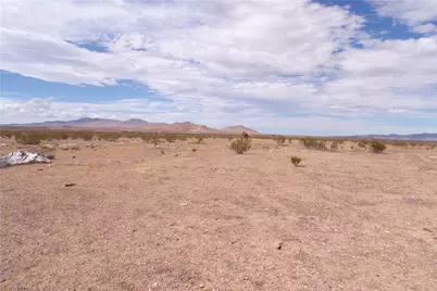 11256 N Florence Road, Dolan Springs, AZ 86441 - Photo 24