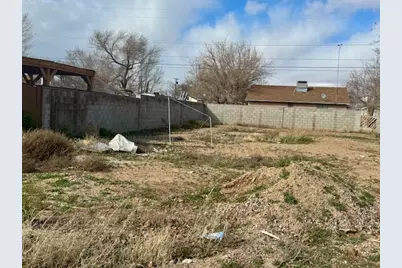 2655 E Neal Avenue, Kingman, AZ 86409 - Photo 2