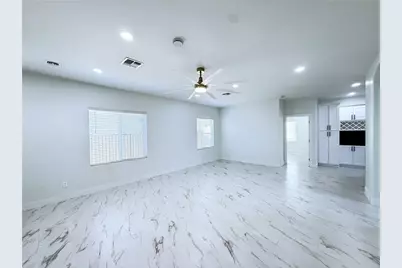 2111 Bermuda Drive, Bullhead City, AZ 86442 - Photo 2